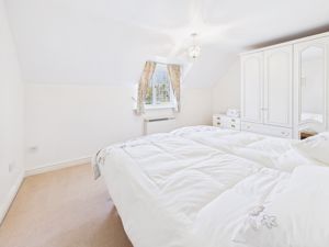 Bedroom- click for photo gallery